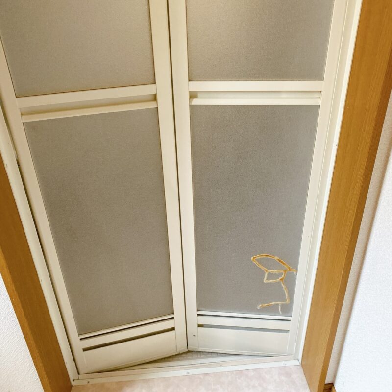 浴室ドア画像