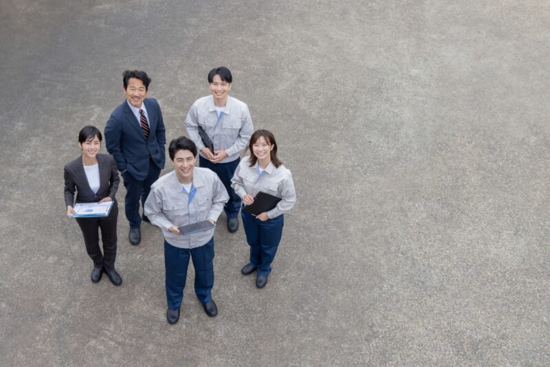 建設業で働く人の画像