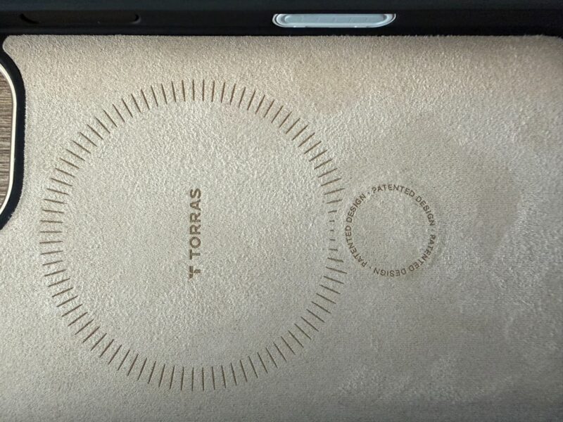TORRAS iPhone17ケース
Ostand Q3 レザートーンの画像