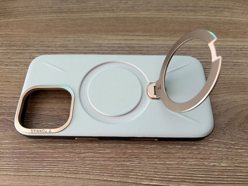 TORRAS iPhone17ケース
Ostand Q3 レザートーンの画像